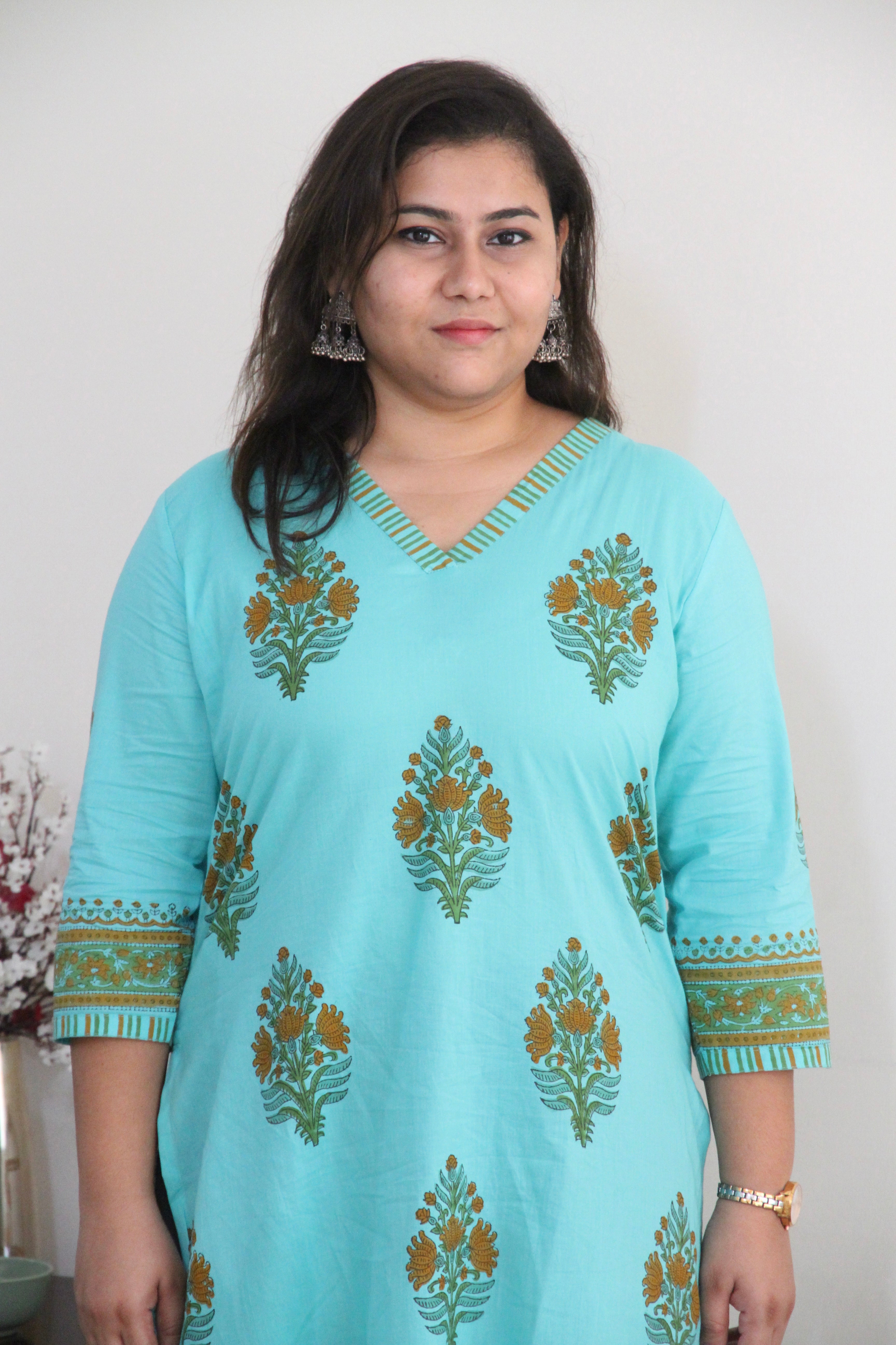 Aqua_blue_mughal_buta_handblock_printed_v_neck_straight_cotton_kurta_2