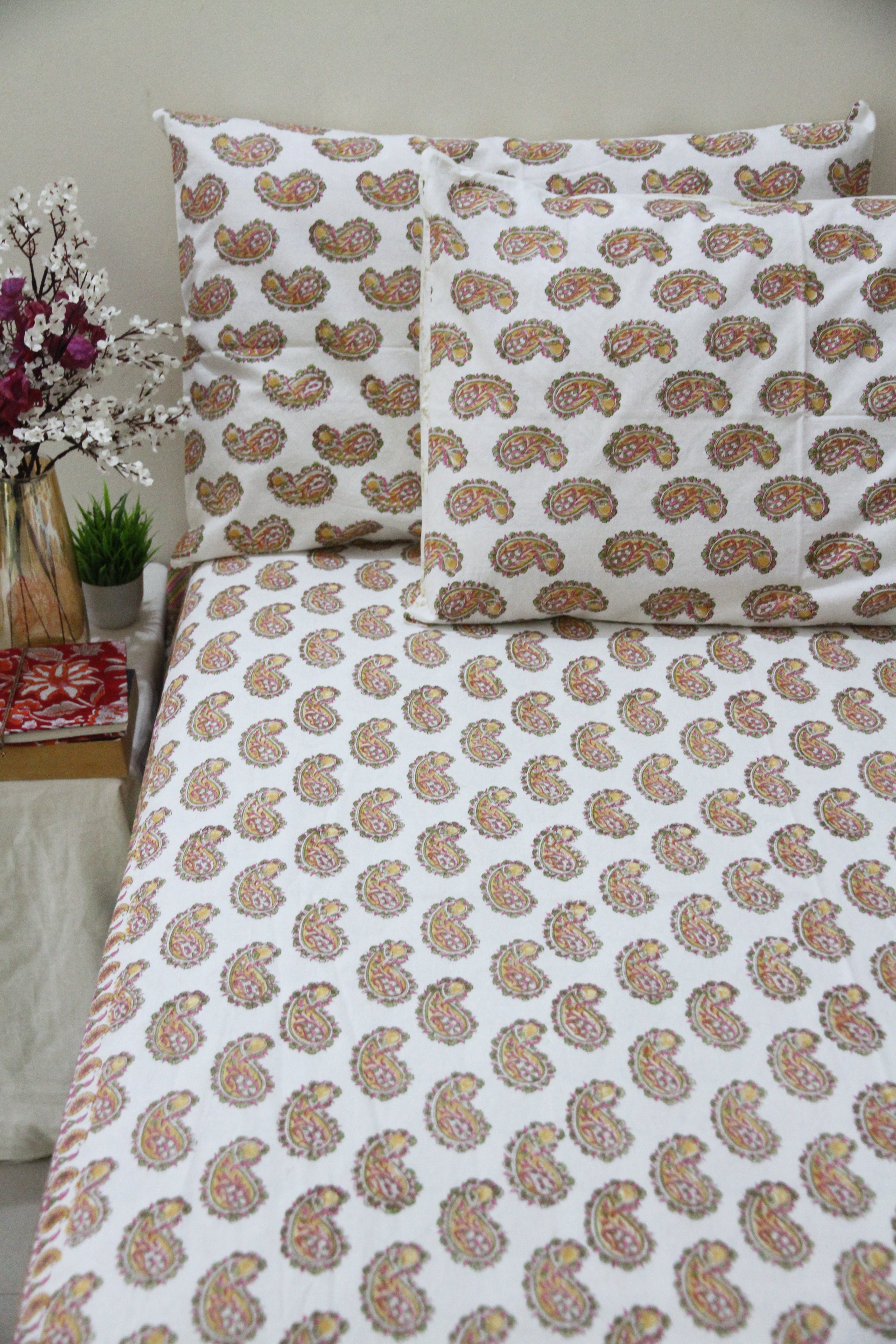 Heritage motifs block printed cotton bedsheet with pillow covers